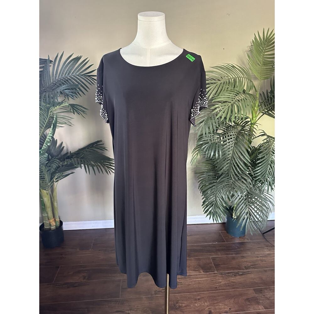 Tahari Shift Dress Women XL bejeweled and beaded cap sleeves - lightweight